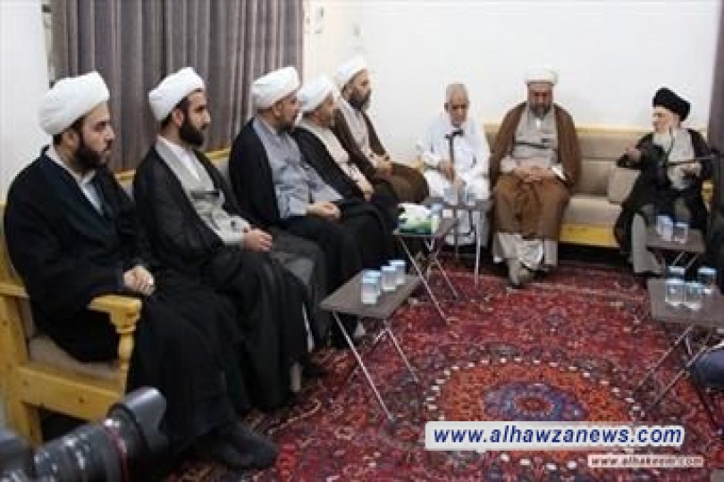 المرجع السيّد الحكيم يوجه أبناءه الشّباب بالتضحية في سبيل المبدأ بأن يكونوا دعاة للحق كل من موقعه  