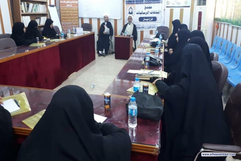 بمناسبة اليوم العالمي للمنبر الحسيني، ورشة لعدد من المبلغات بعنوان ( دور المبلغة ومميزاتها )