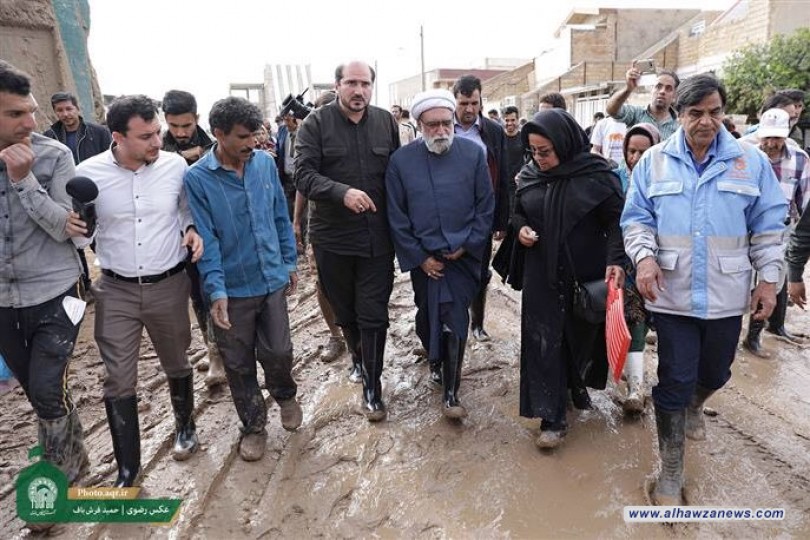 العتبة الرضوية المقدسة تقدم مساعدات لمتضرري الفيضانات في إيران