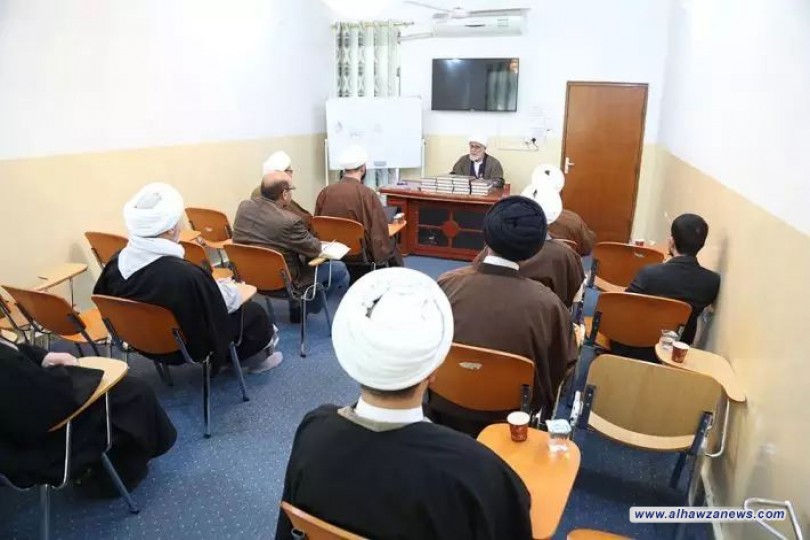 اختتامُ دورةٍ تخصصيّة في مجال تحقيق المخطوطات وفهرستها.