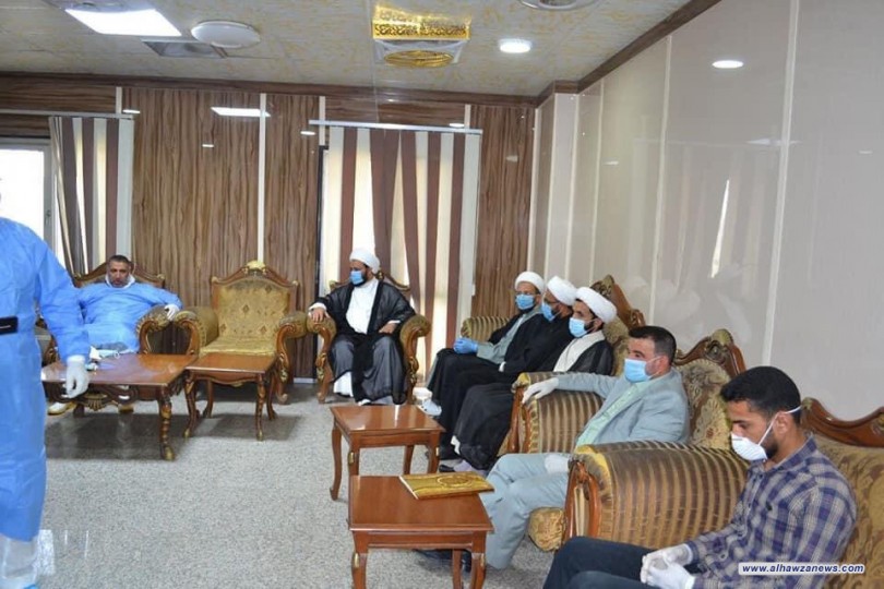 مكتب المرجع اليعقوبي في ذي قار يزور مستشفى الحسين التعليمي وينقل تحايا المرجع للكوادر الطبية المجاهدة