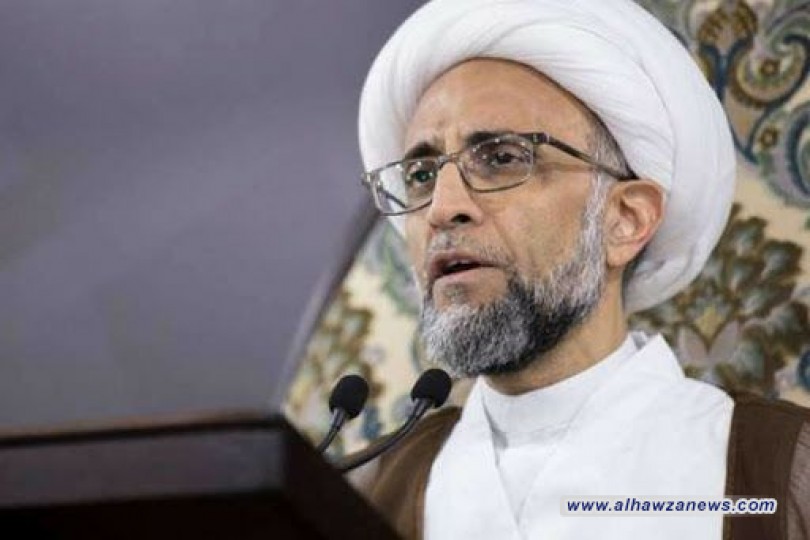 الشيخ حسن الصفار : أن من يقرأ سيرة أهل البيت بموضوعية وإنصاف يكتشف تميزهم وتفوقهم على من سواهم، مشيراً أن هناك معلمين بارزين في سيرتهم :