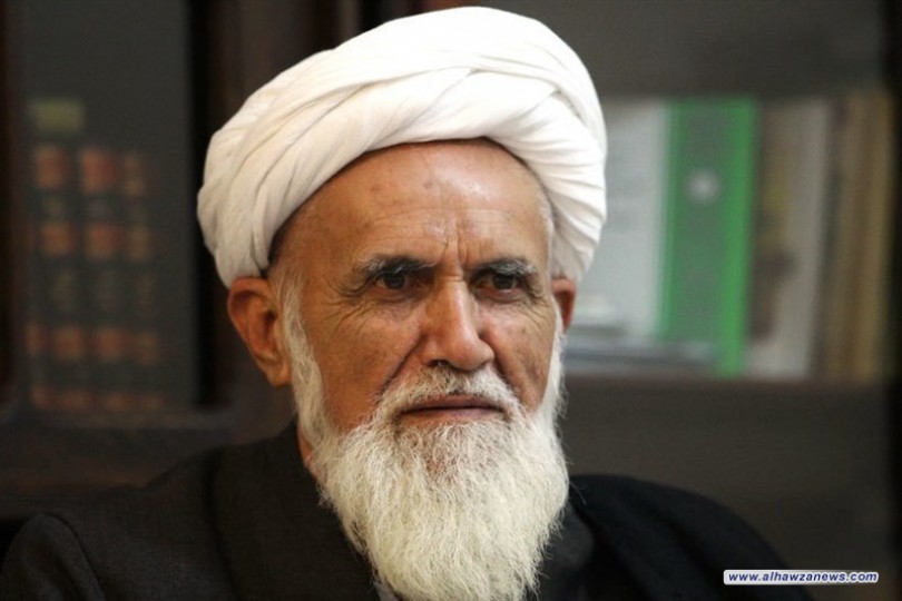  آية الله الشیخ محي‌الدين الحائري الشيرازي في ذمة الله انتقل الى رحمة الله الشیخ محي‌الدين الحائري الشيرازي و یشیع جثمانه یوم الغد فی مدینة قم