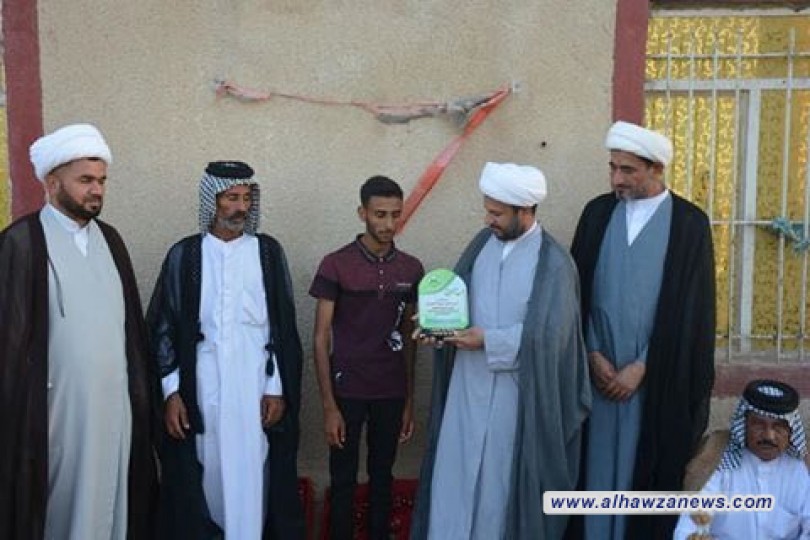 وفد من مكتب المرجع اليعقوبي في ذي قار يزور الطالب الاول على العراق في قضاء قلعة سكر