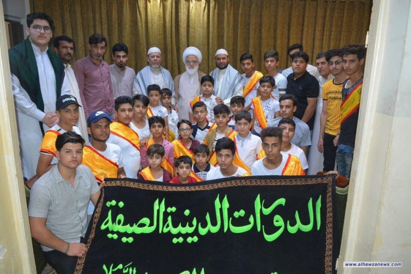 المرجع اليعقوبي يؤكد على رعاية الشباب وتحصينهم فكريا وعقائديا   ويحثُّ على الاهتمام بالقراءة وطلب العلم والمعرفة